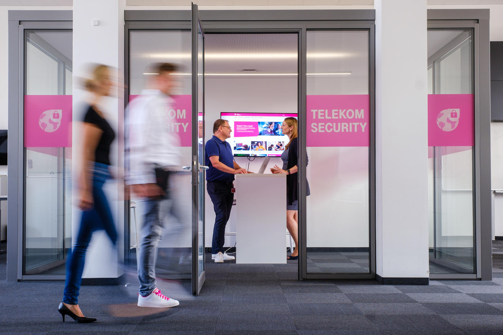 Service Telekom Security